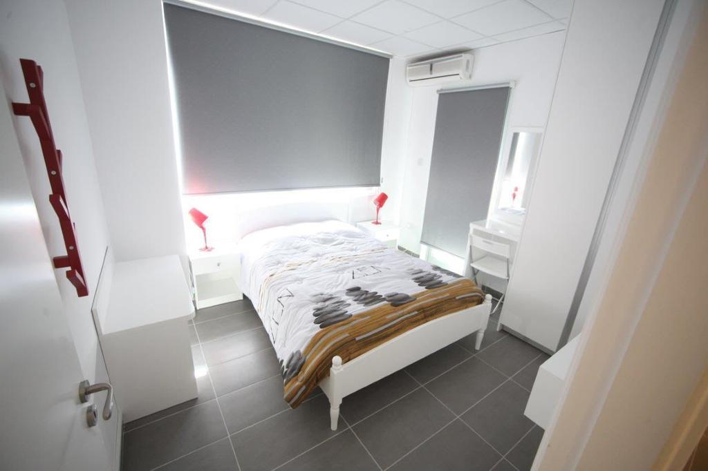 G.R City Heart Nicosia Room photo